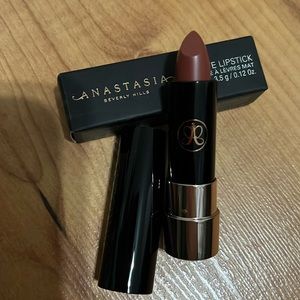 Anastasia Beverly Hills lipstick